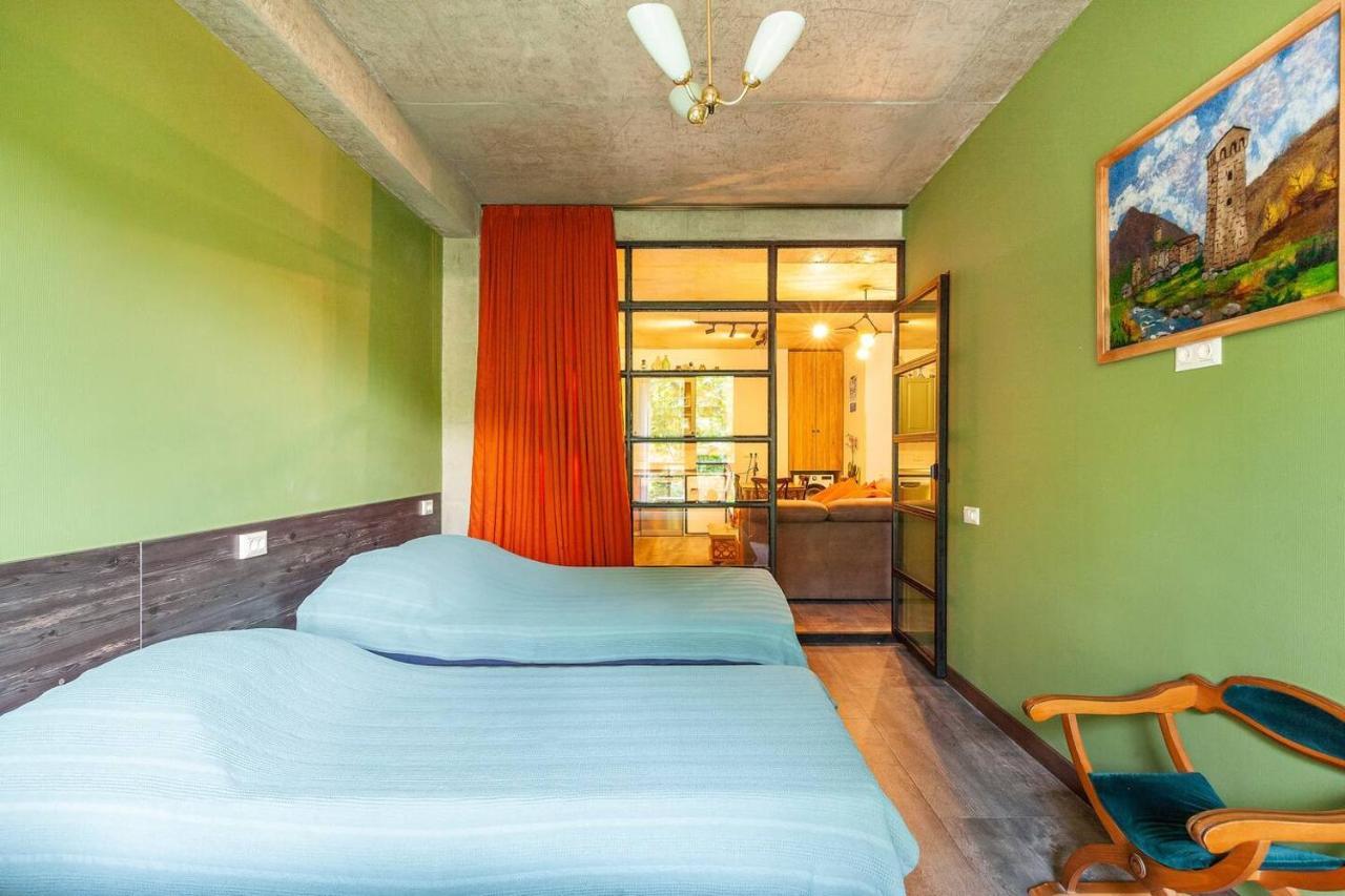 Veli Group Apartment Near White Bridge ° Kutaisi Eksteriør billede